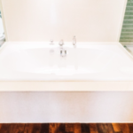 Key Factors to Consider When Selecting One-Day Bath Remodeling Services